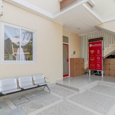 Reddoorz Near Soekarno Hatta Airport Τζακάρτα Εξωτερικό φωτογραφία